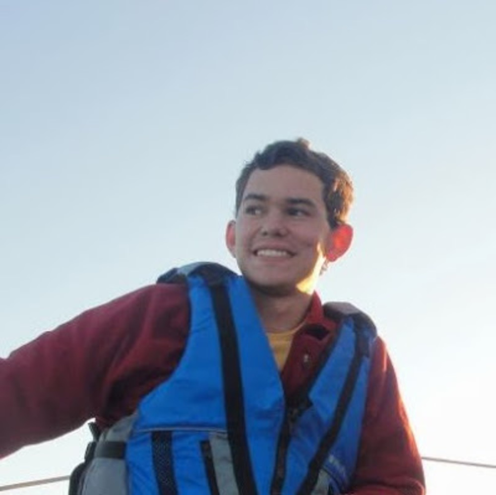 Meet your Posher, Aron